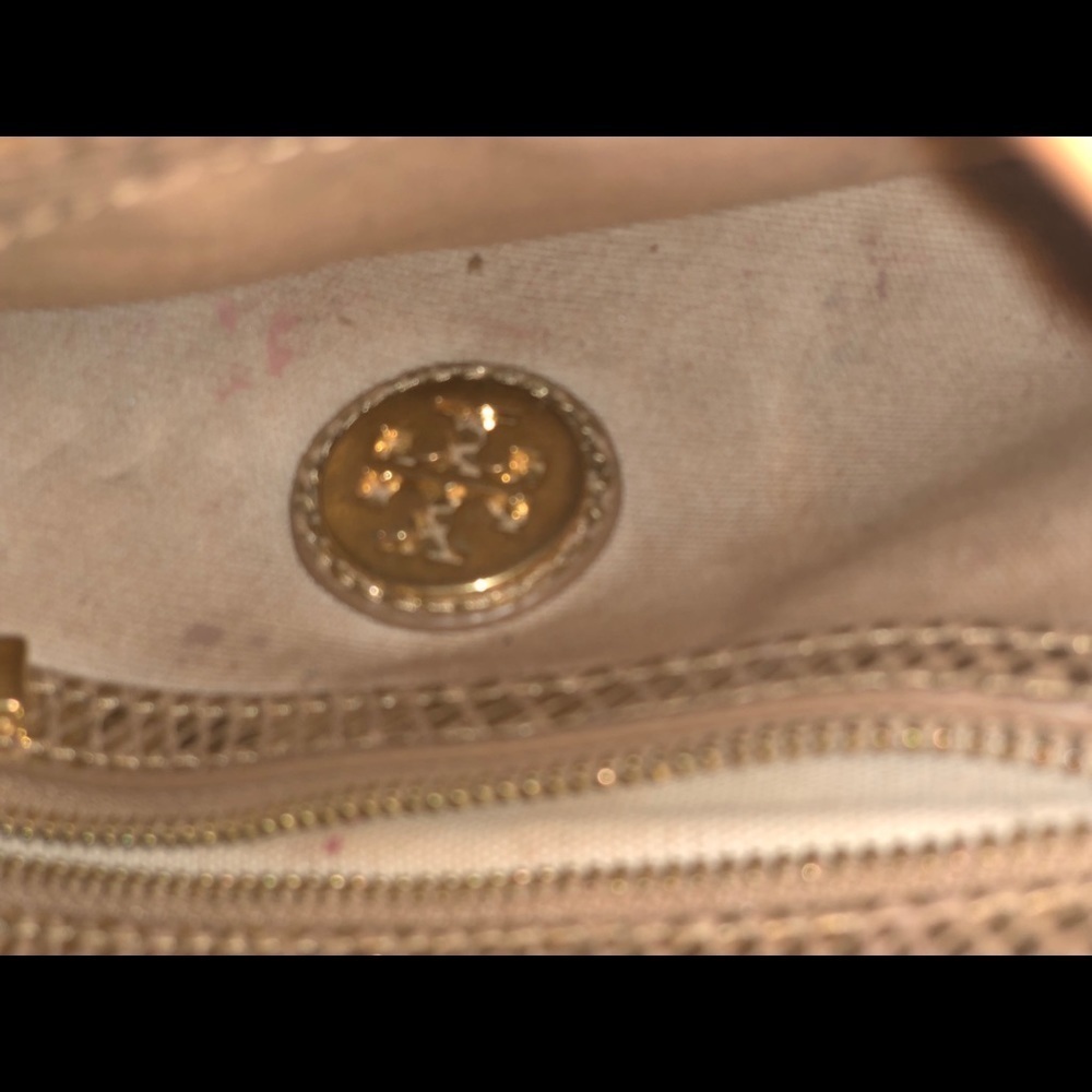 Limited Edition Gold Snakeskin Tory Burch Clutch - Picture 5 of 6